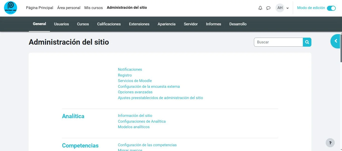 El panel de administración nos permitirá acceder a la creación de cursos en Moodle